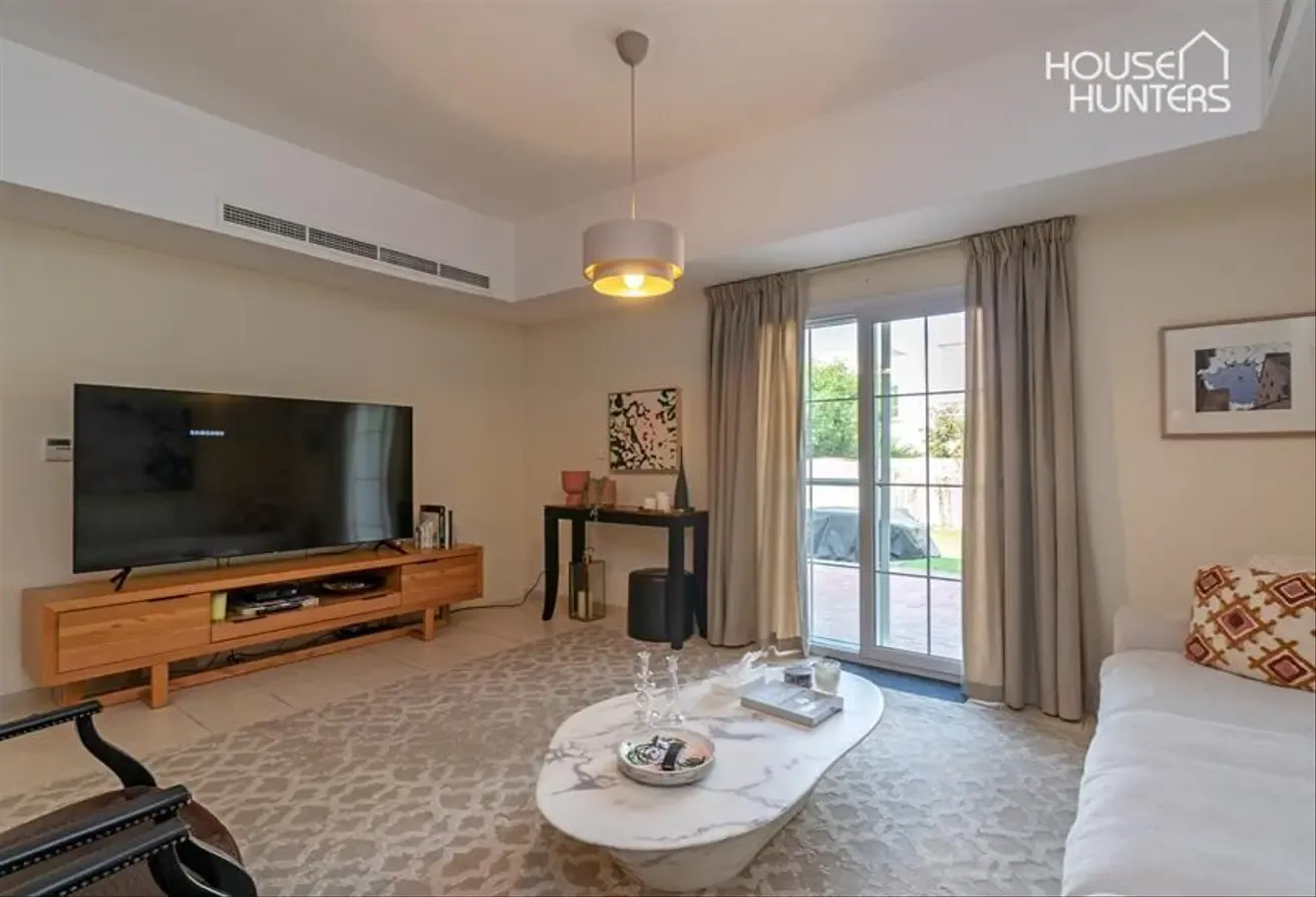 3BR + Study | Avail September | Well Maintained