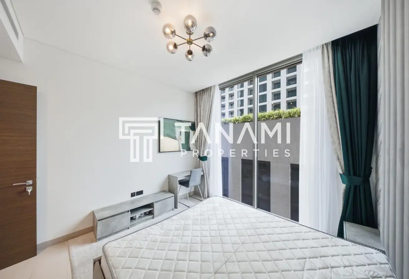 Contemporary 2BR | Excellent Location|Family Home