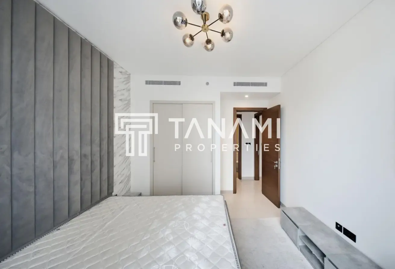 Contemporary 2BR | Excellent Location|Family Home