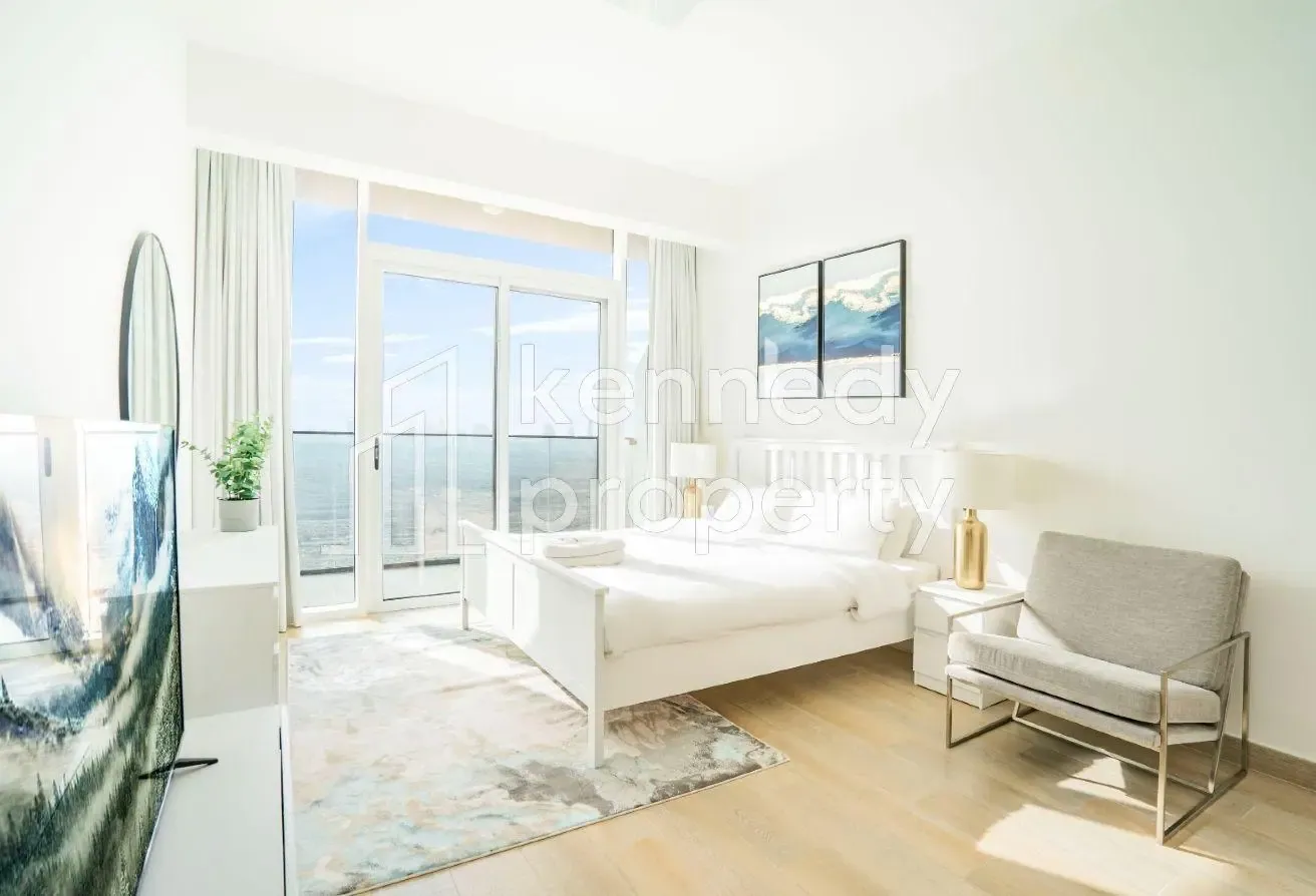 Stunning Studio | High Floor | Skyline Views