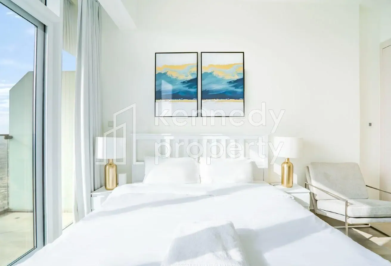 Stunning Studio | High Floor | Skyline Views