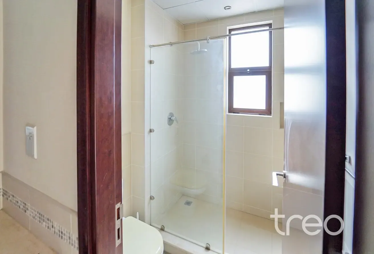 Close to pool and park | Mira 2 | VOT