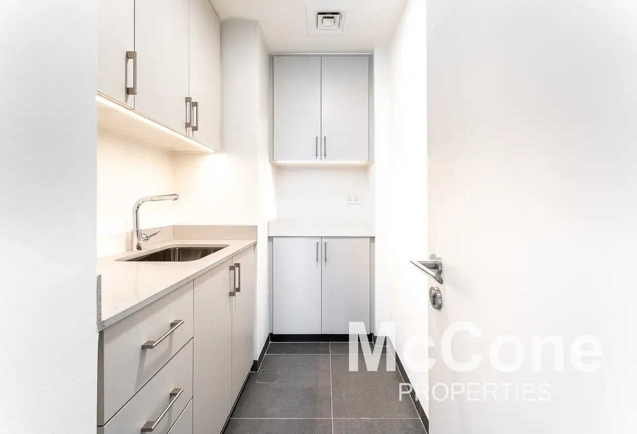 Exclusive | Close to the Pool | Bigger Plot