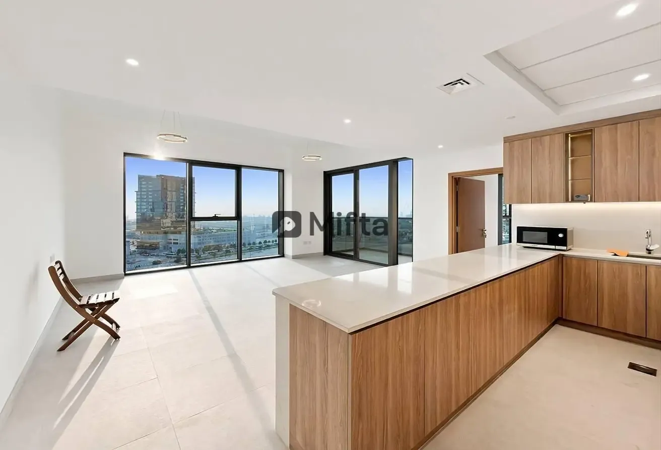 Brand New | Stunning 1 BR | Sea Views