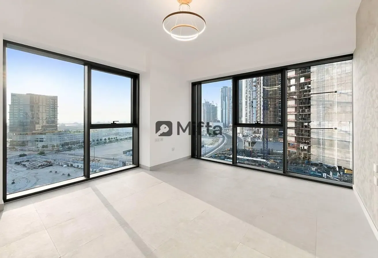Brand New | Stunning 1 BR | Sea Views