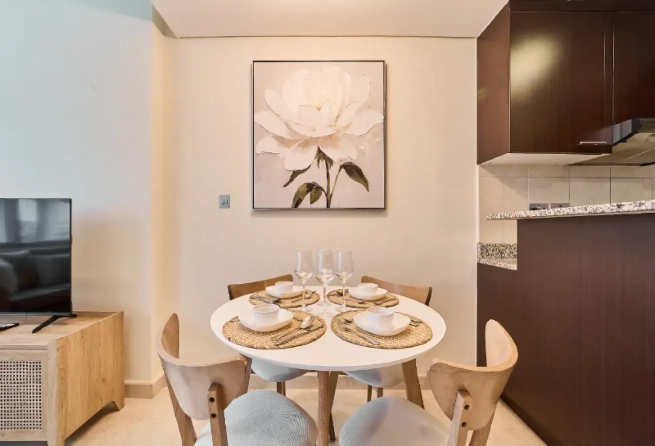 Spacious and Elegant Studio for Rent in DIFC
