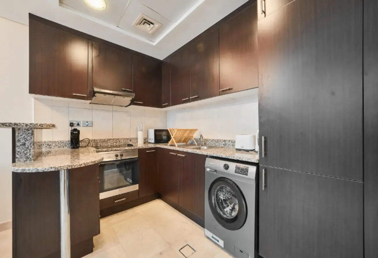 Spacious and Elegant Studio for Rent in DIFC
