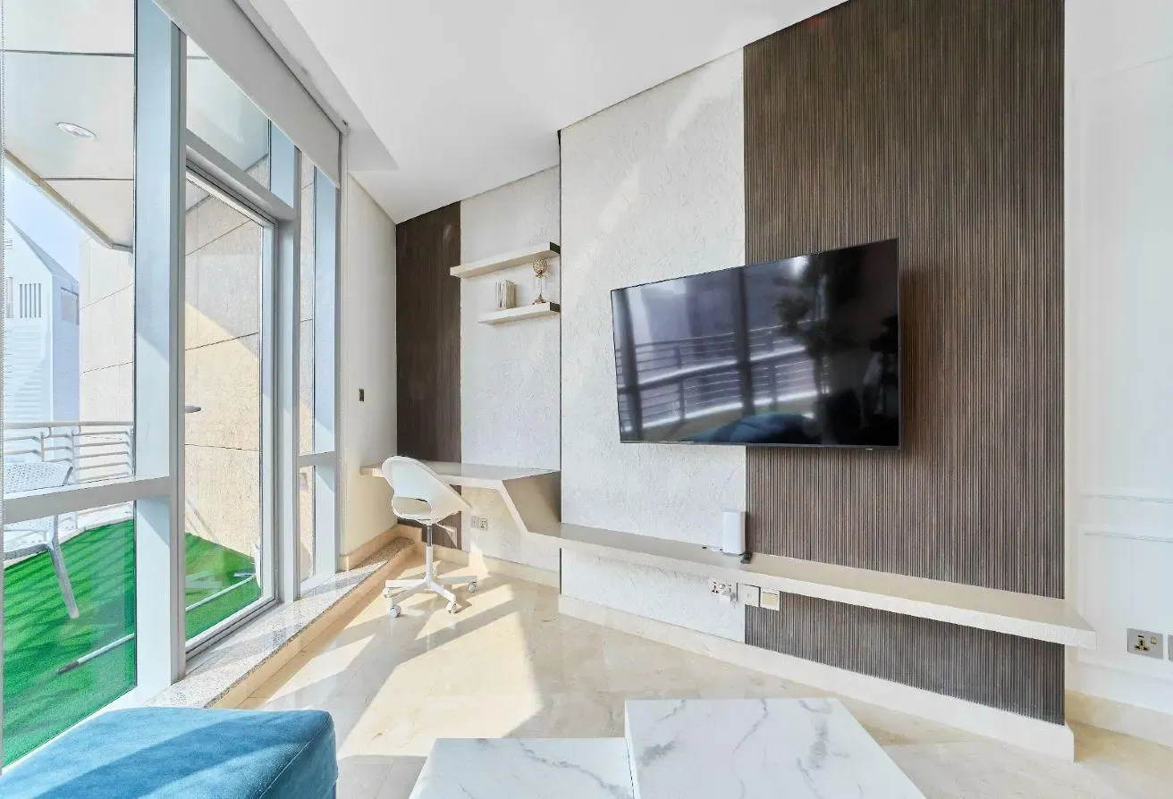 Sky Gardens Luxury Home | Stunning Views