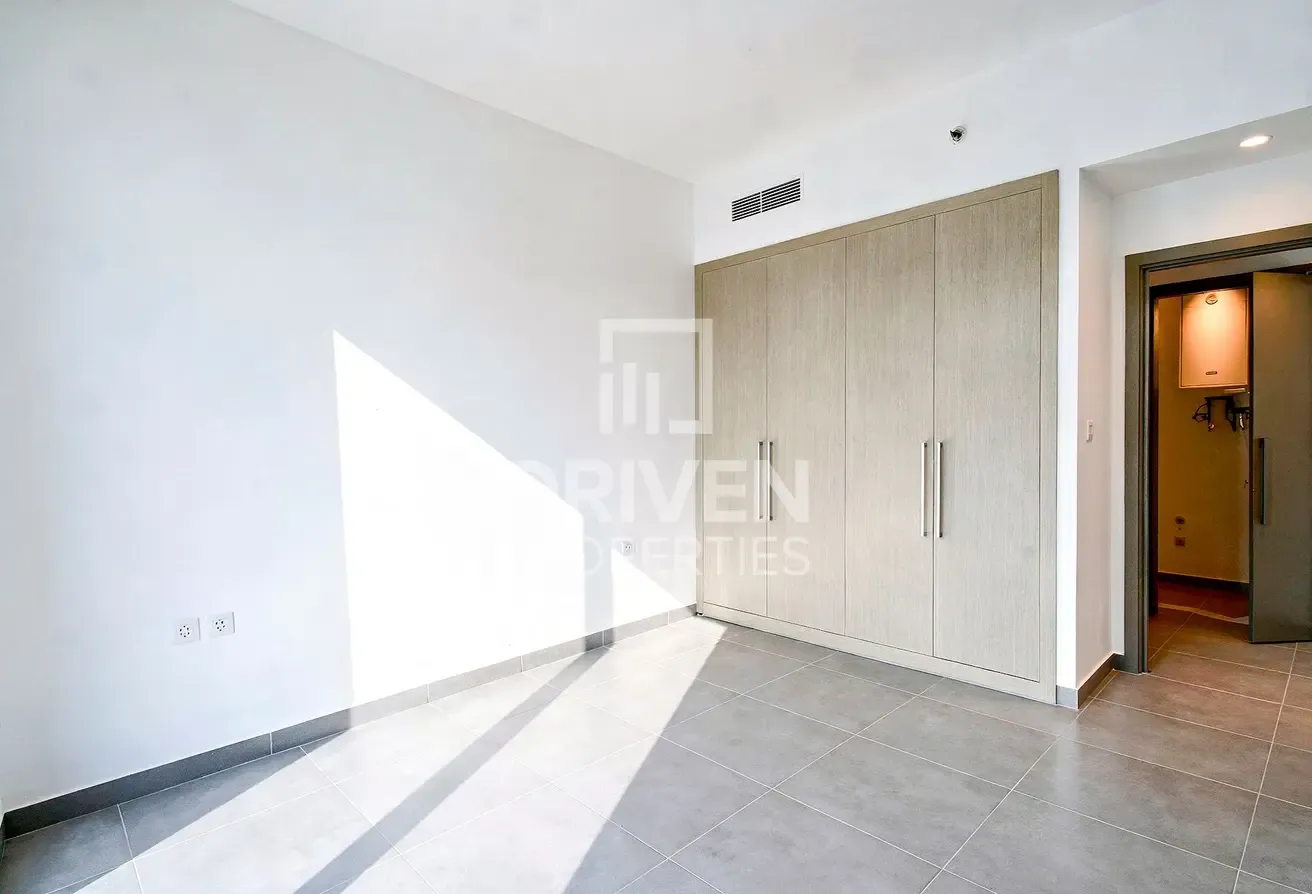 Top Tier Apt | High Floor | Majestic Views