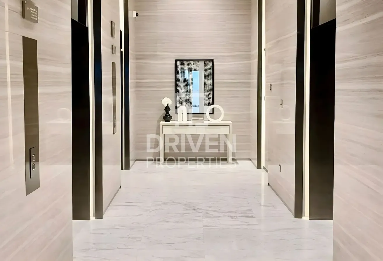 Top Tier Apt | High Floor | Majestic Views
