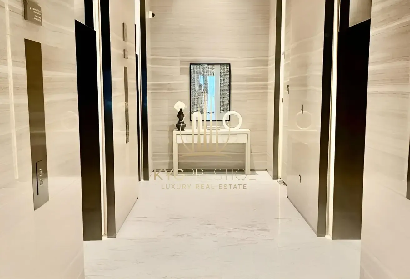 High Floor | Open Layout | Water View