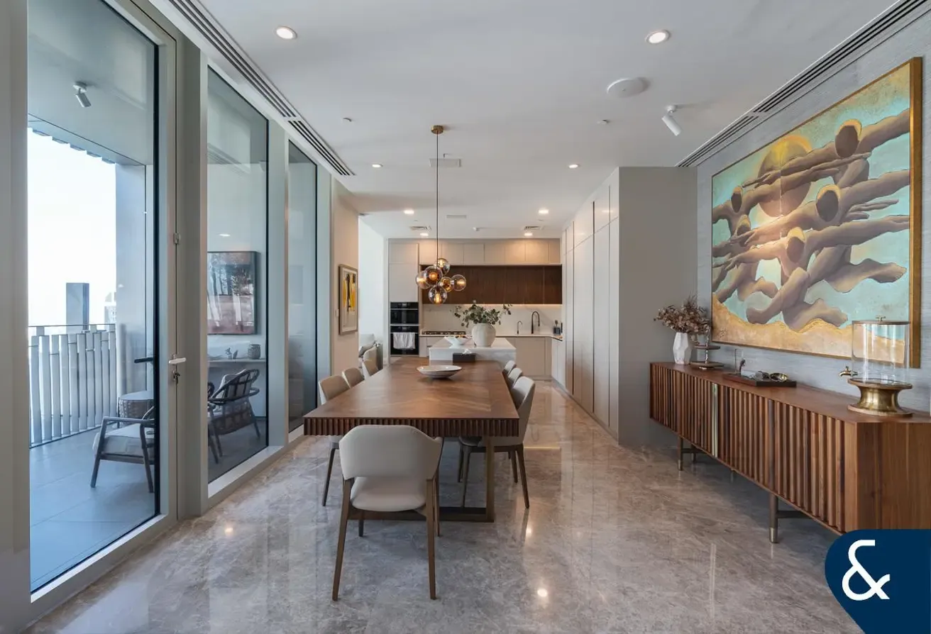 4 Bed Duplex Penthouse With Full Upgrade