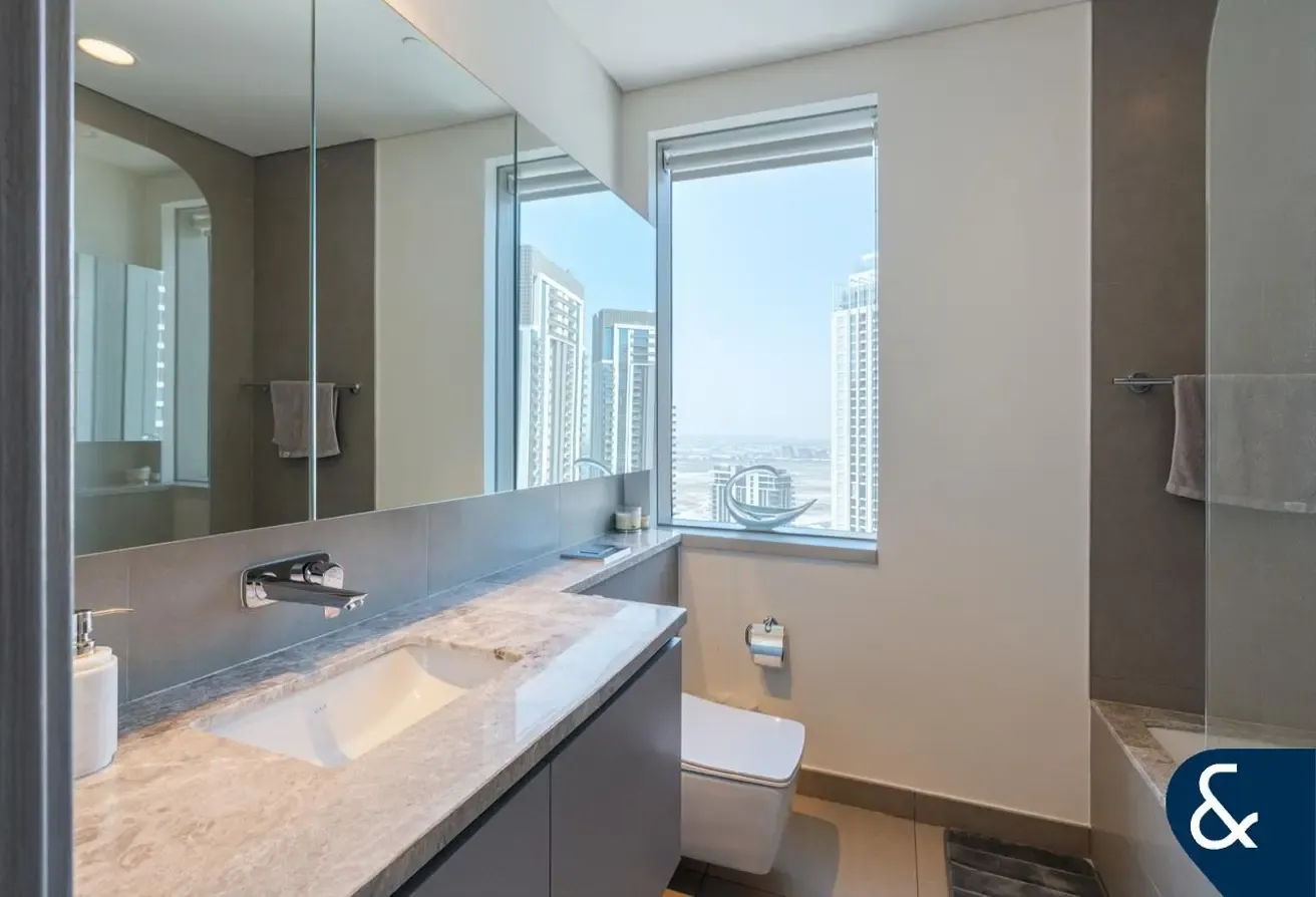 4 Bed Duplex Penthouse With Full Upgrade