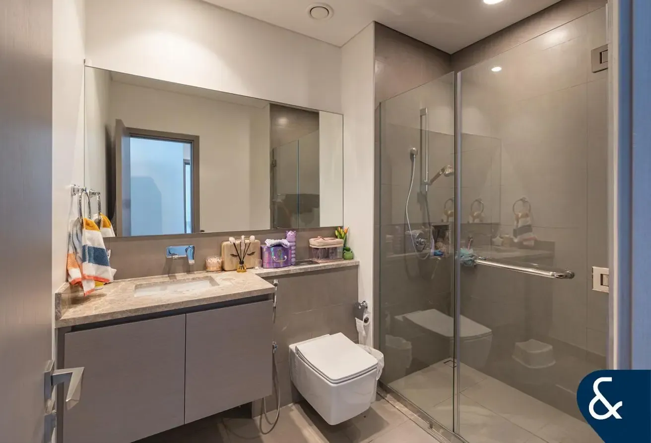 4 Bed Duplex Penthouse With Full Upgrade