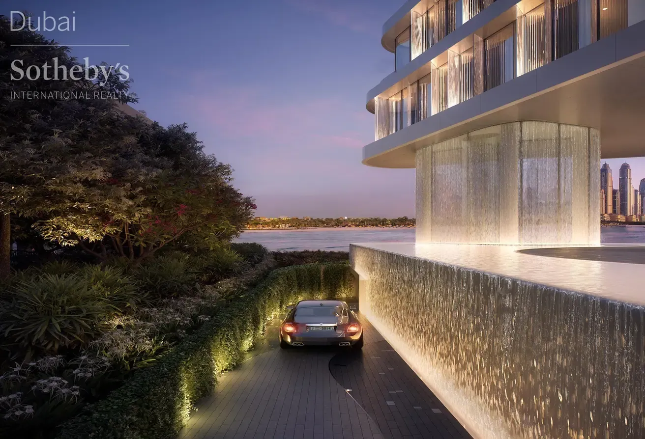 One-of-a-Kind Triplex Sky Palace on Palm Jumeirah