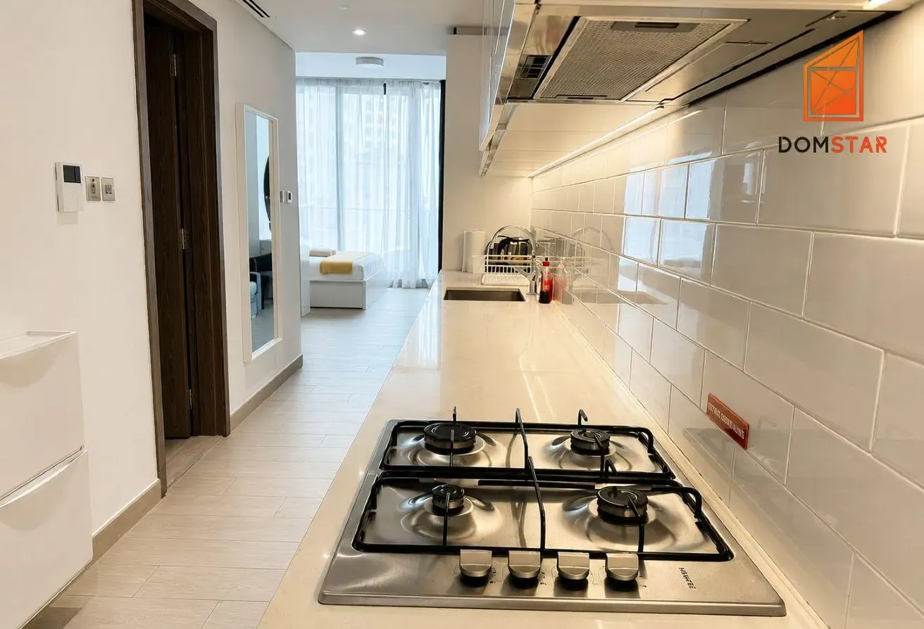 Elegant Furnished Studio|Premium Waterfront Living
