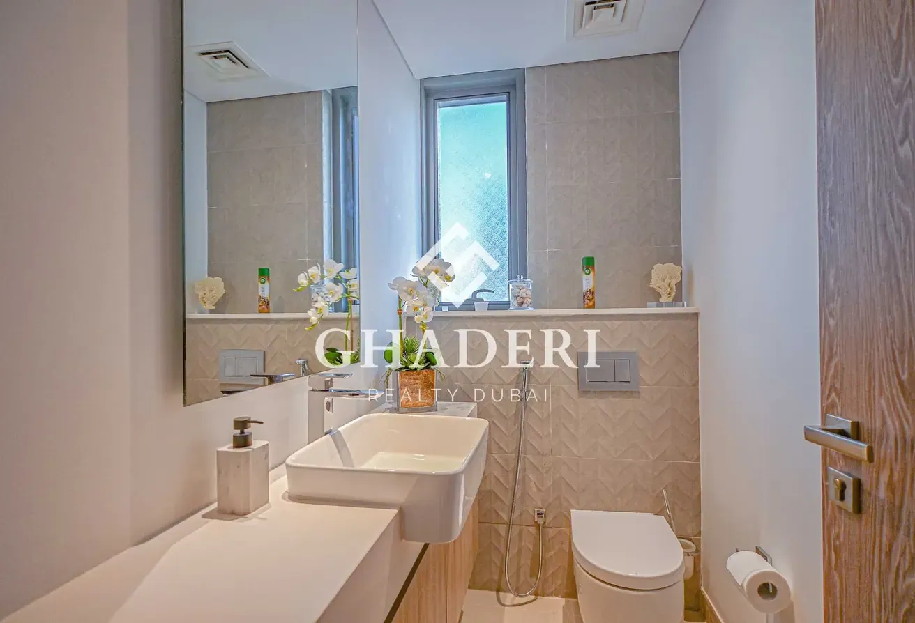 Top Floor | Fully Furnished | Vacant