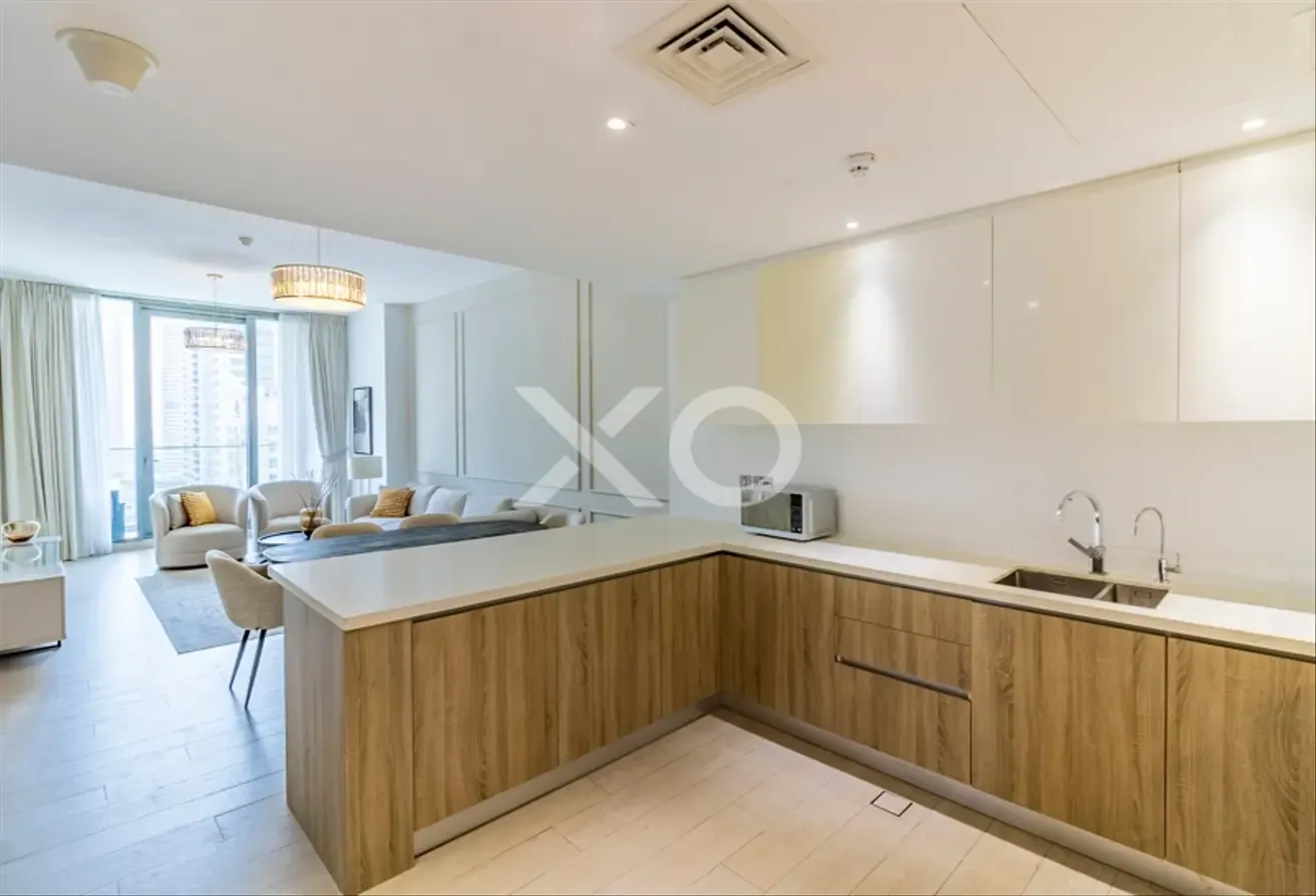 Marina View | Vacant | Modern | + maids