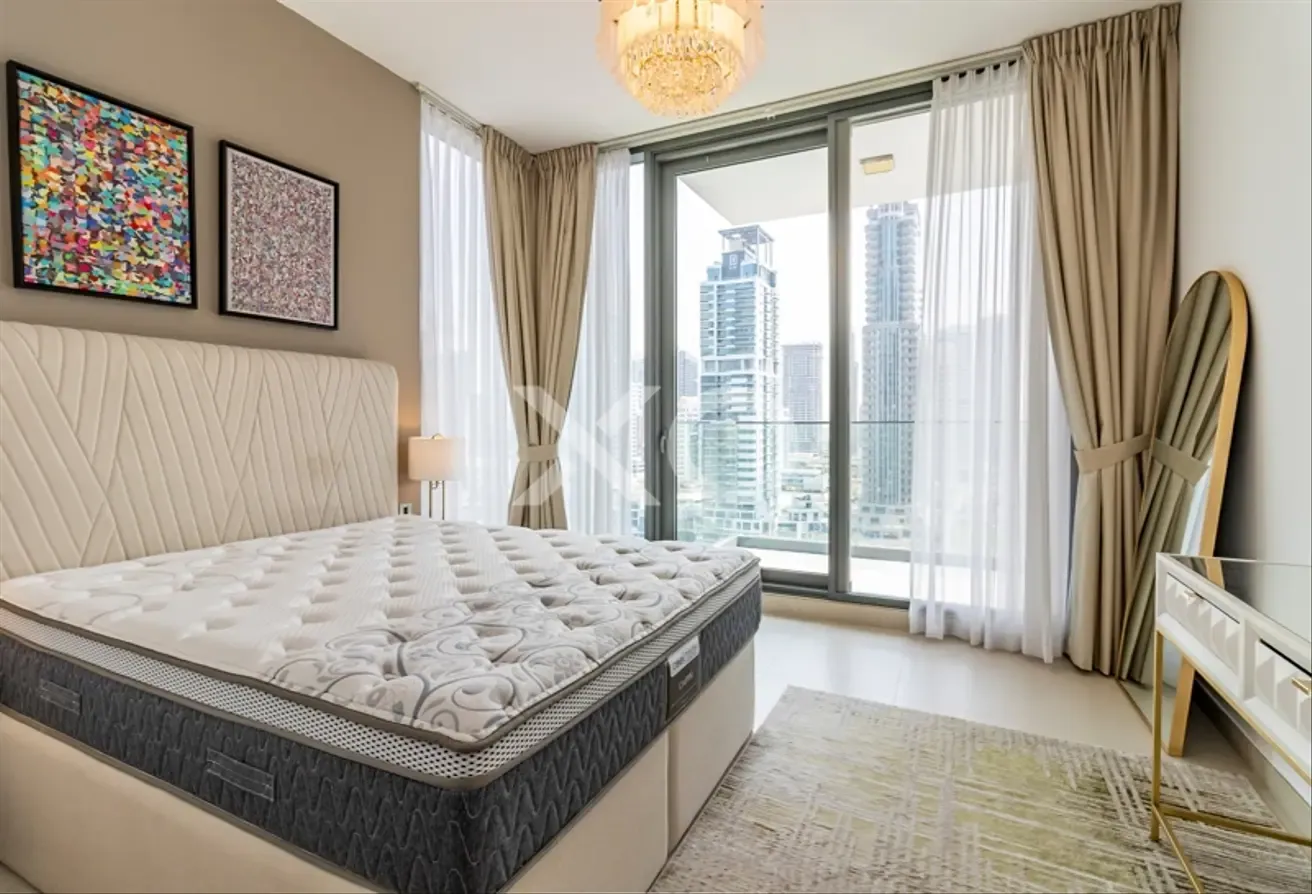 Marina View | Vacant | Modern | + maids