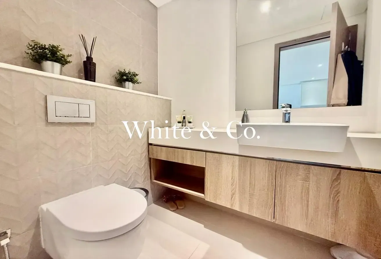 Vacant On Transfer|Huge Layout|Marina Walk