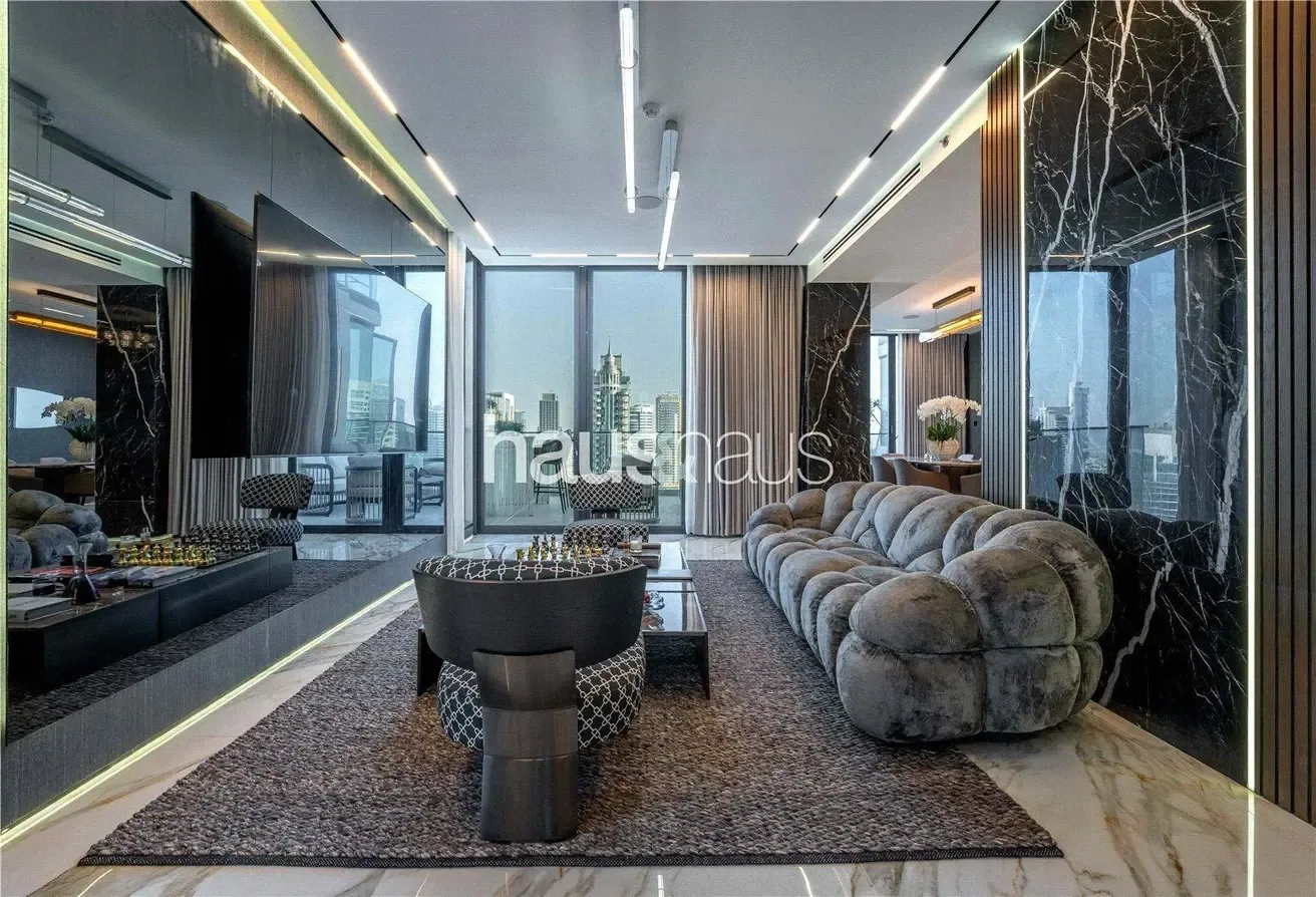 Duplex Penthouse | View Today | Fully Upgraded