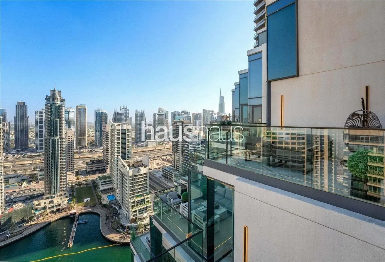 Duplex Penthouse | View Today | Fully Upgraded