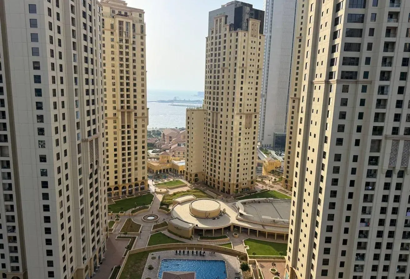 Marina & Sea Views / Furnished 1BR / Upgraded