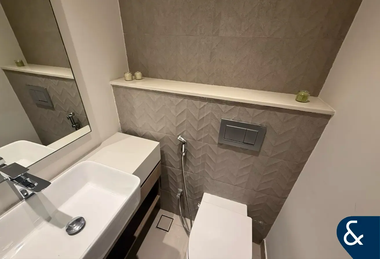 Cheapest Online | Vacant | 1 Bed | Negotiable