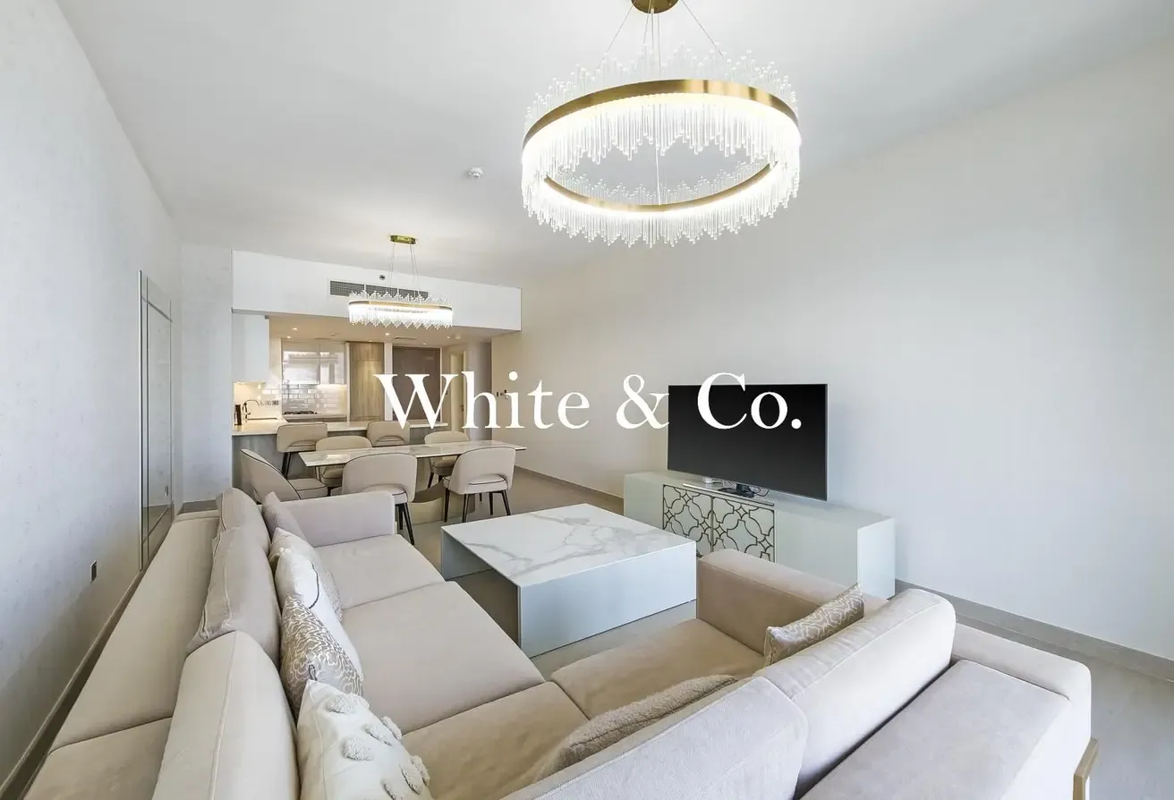 Vacant | Furnished | Full Marina Views
