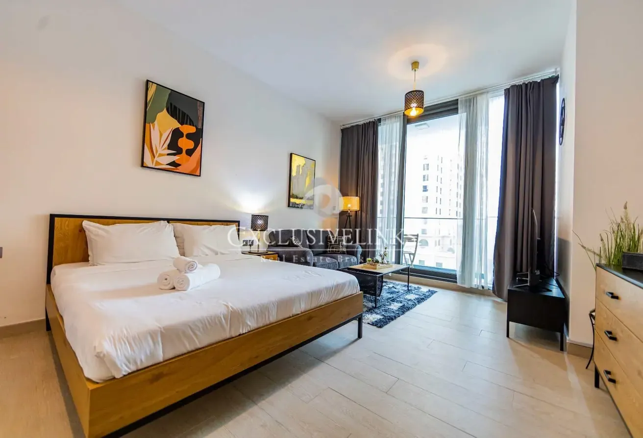 Exclusive | Rented | Fully Furnished
