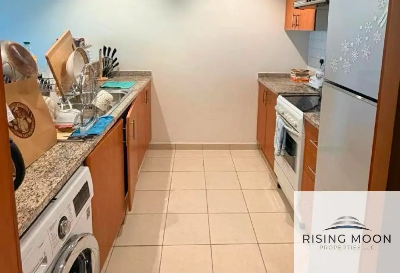 MOTIVATED SELLER |1BR |VACANT ON TRANSFER
