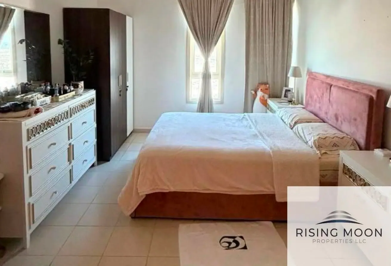 MOTIVATED SELLER |1BR |VACANT ON TRANSFER