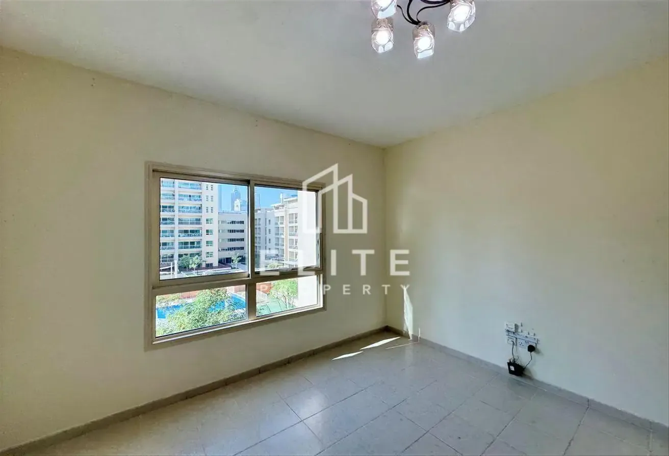Tenanted | Exclusive | Corner Unit | The Greens