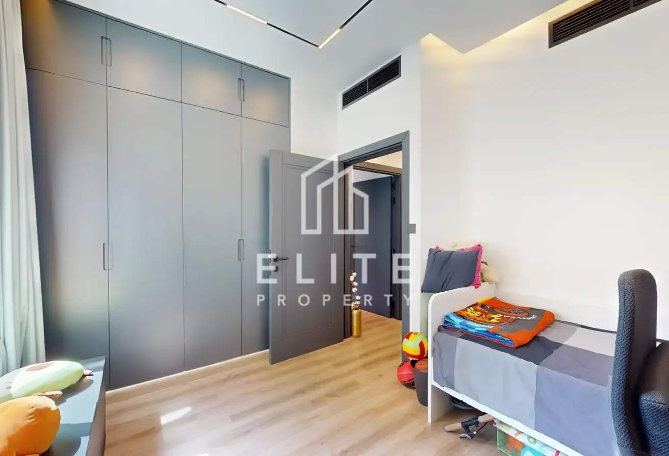FULLY UPGRADED | FURNISHED | BEST LAYOUT