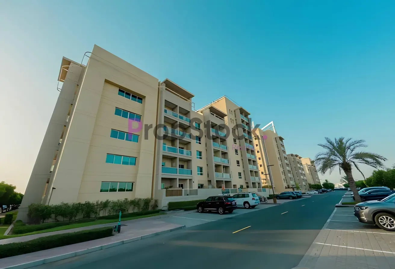 Pool View | Perfect End use 2 Bed | Exclusive