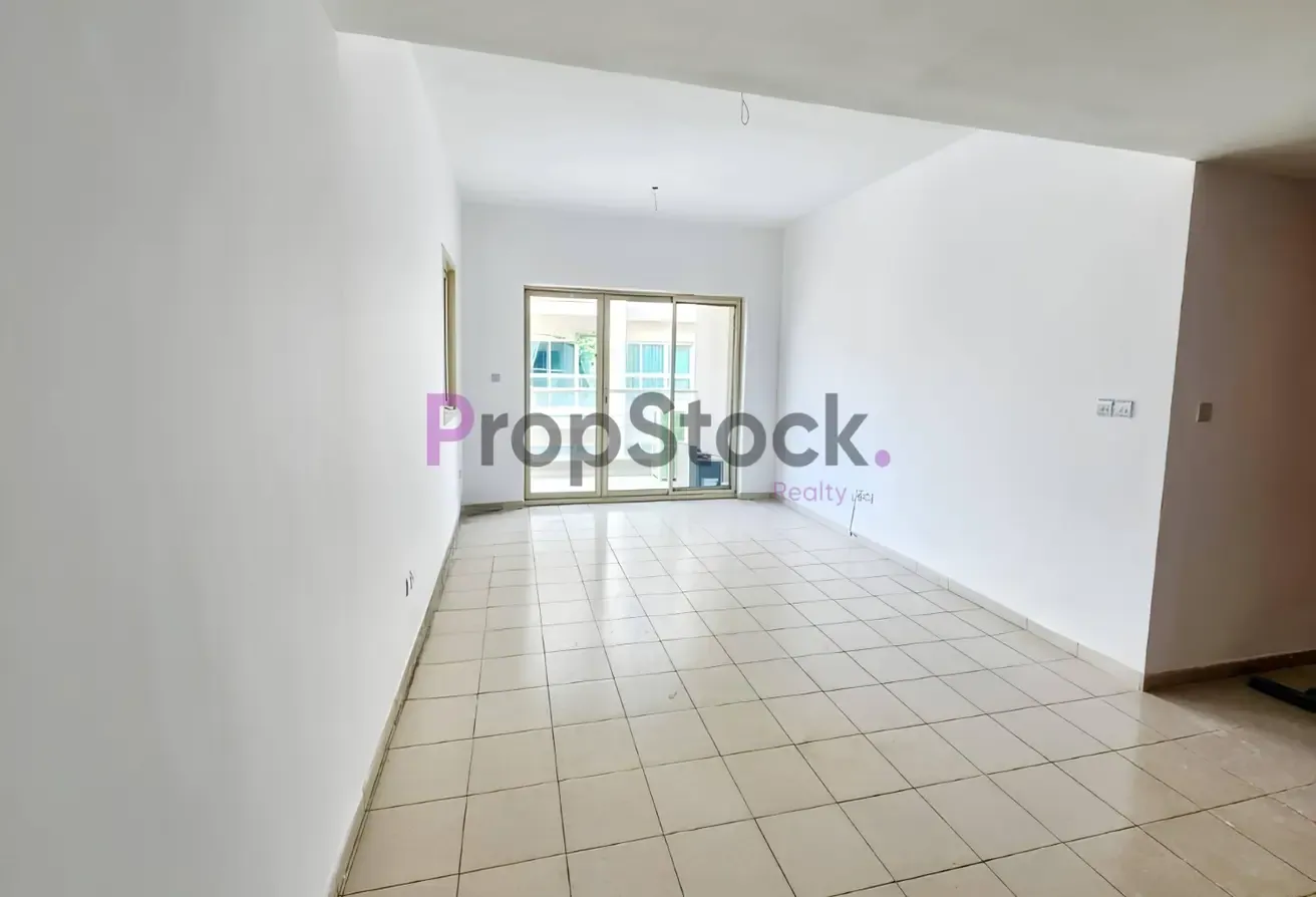 Pool View | Perfect End use 2 Bed | Exclusive