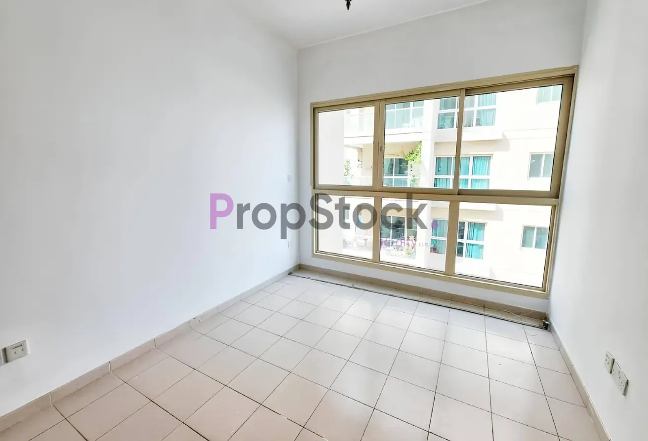 Pool View | Perfect End use 2 Bed | Exclusive