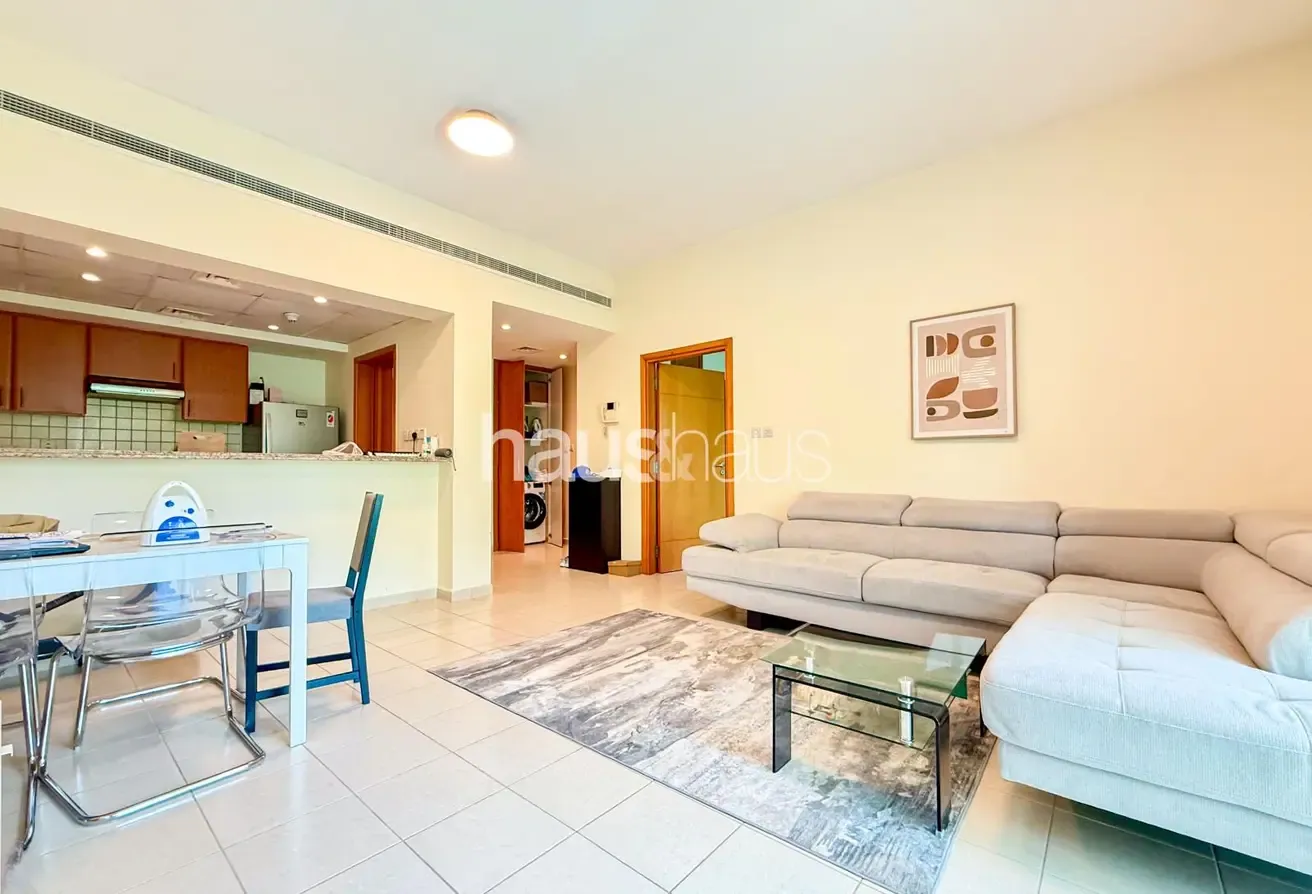 Vacant on Transfer | Lower floor | Open views