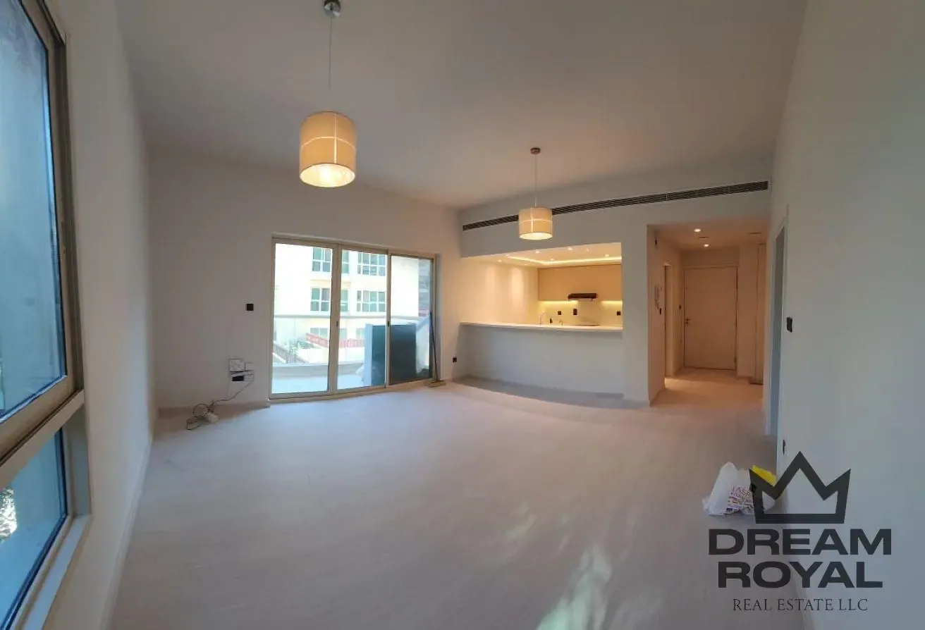 Fully Upgraded | Spacious layout | Bright