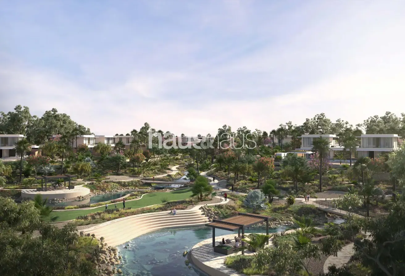Canyon View | Huge Plot | Prime Location