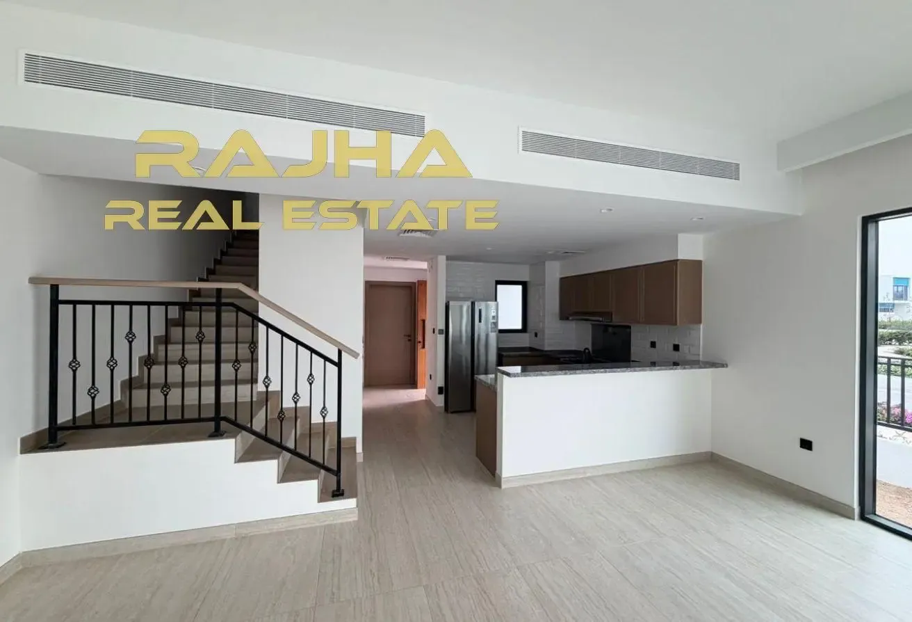 4 Bed Townhouse | Vacant Now | Brand New