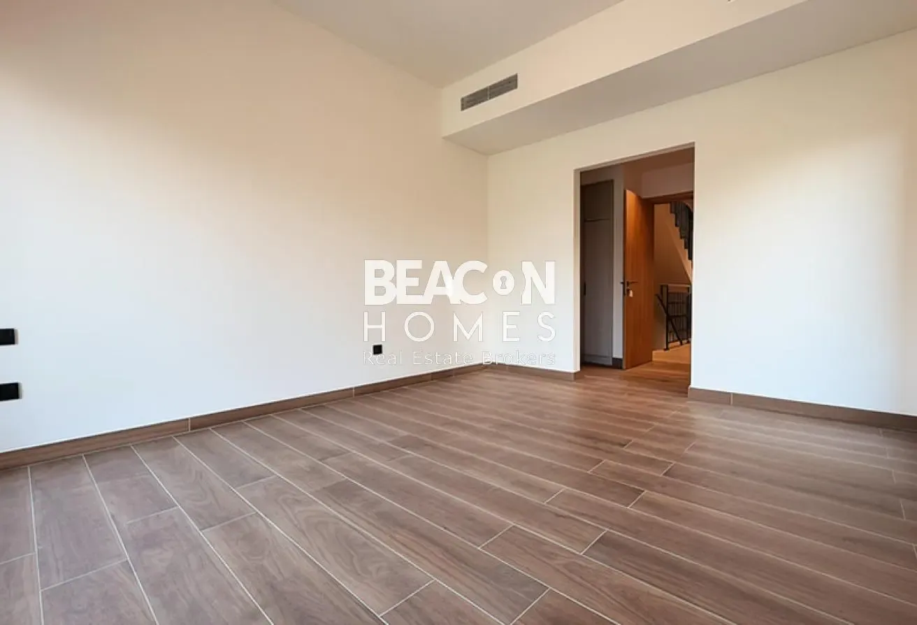 Luxury Living | Corner Unit | Near Lagoon