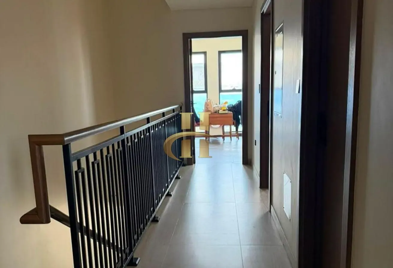 Single Row |  Close To Lagoon | Inquire Today