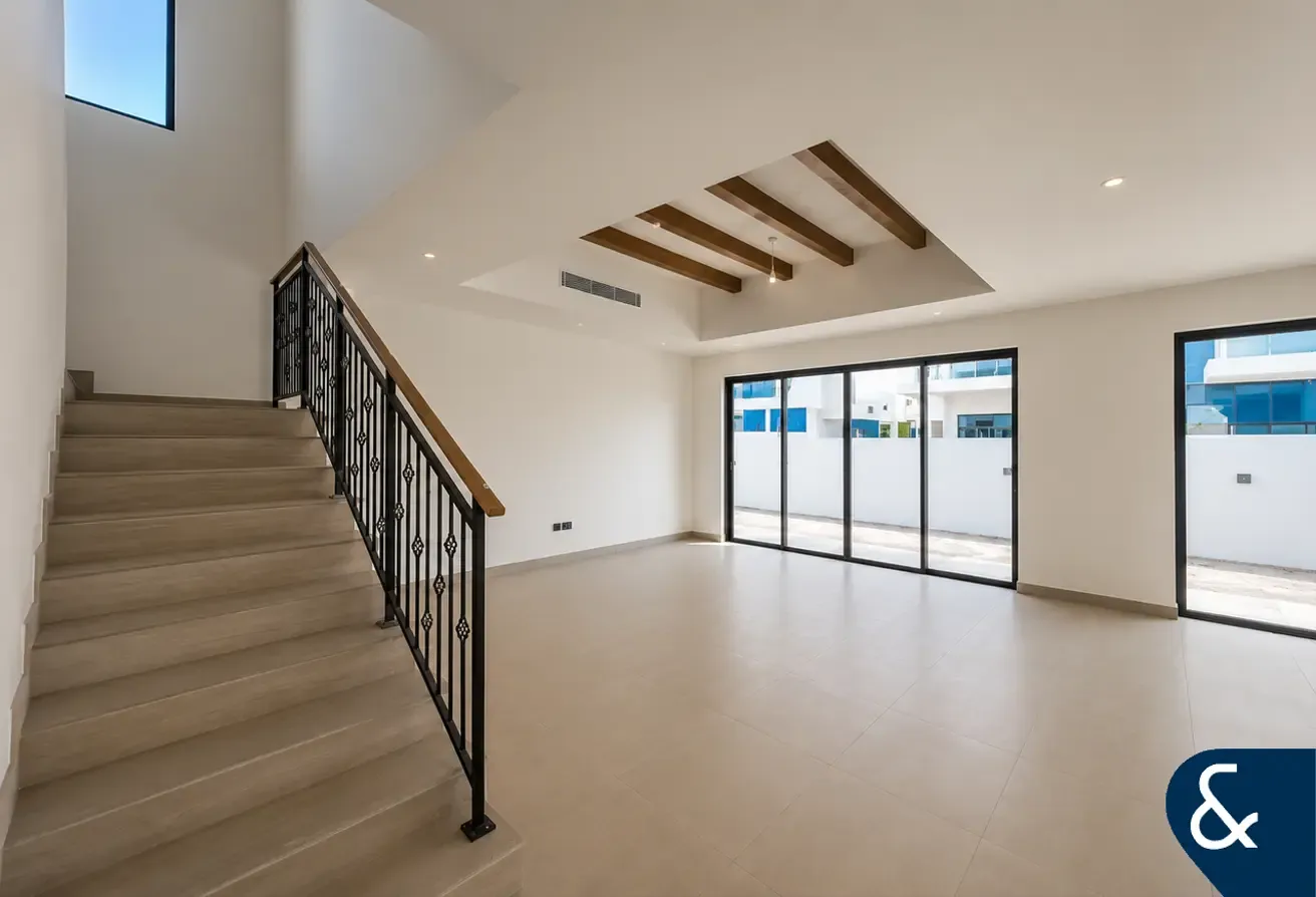 LV4 Stand Alone | Prime Plot | Close To Pool
