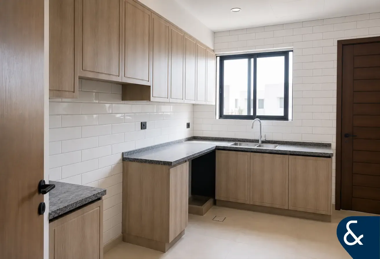 LV4 Stand Alone | Prime Plot | Close To Pool