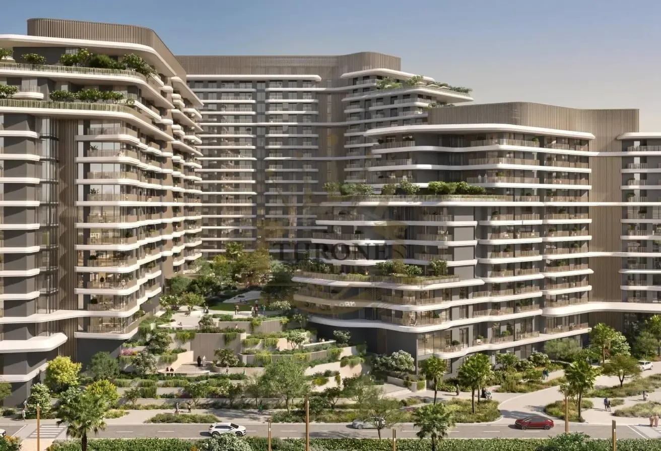 Luxury Townhouse|| Prime Location || Investor Deal