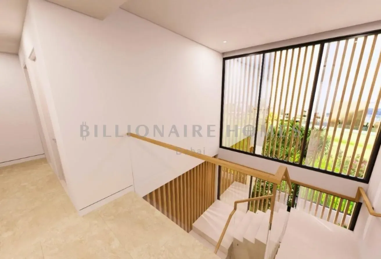 Corner | Huge Built-up and Plot | Bargain Price