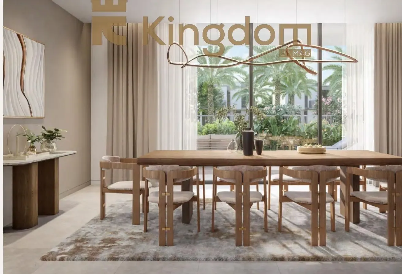 PRIME LOCATION | HUGE LAYOUT | INVESTORS DEAL