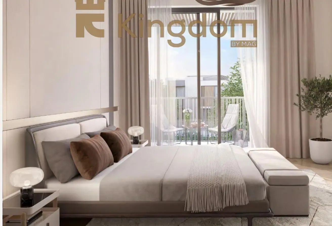 PRIME LOCATION | HUGE LAYOUT | INVESTORS DEAL