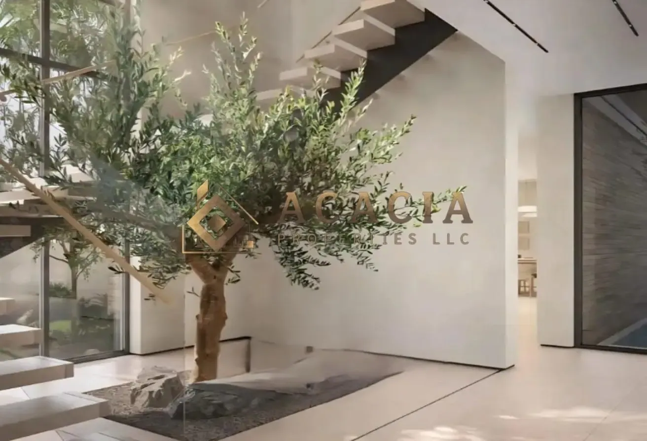 Genuine Resale | Big Layout I Modern Living